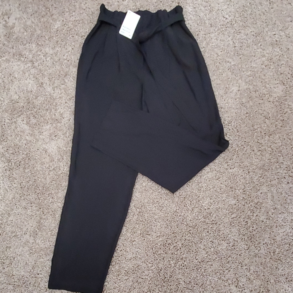 Forever 21 Black Dress Pants- new!